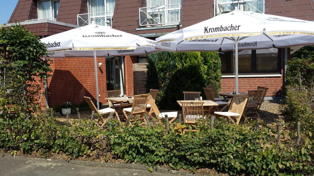 Hotel Restaurant Teichaue Adendorf Eksteriør bilde